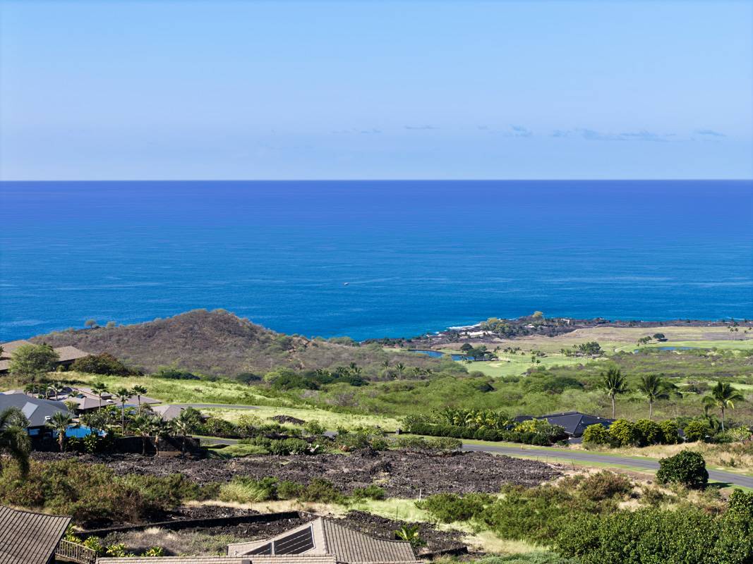 Kealakekua, HI 96750,81-586 KAIUE ST