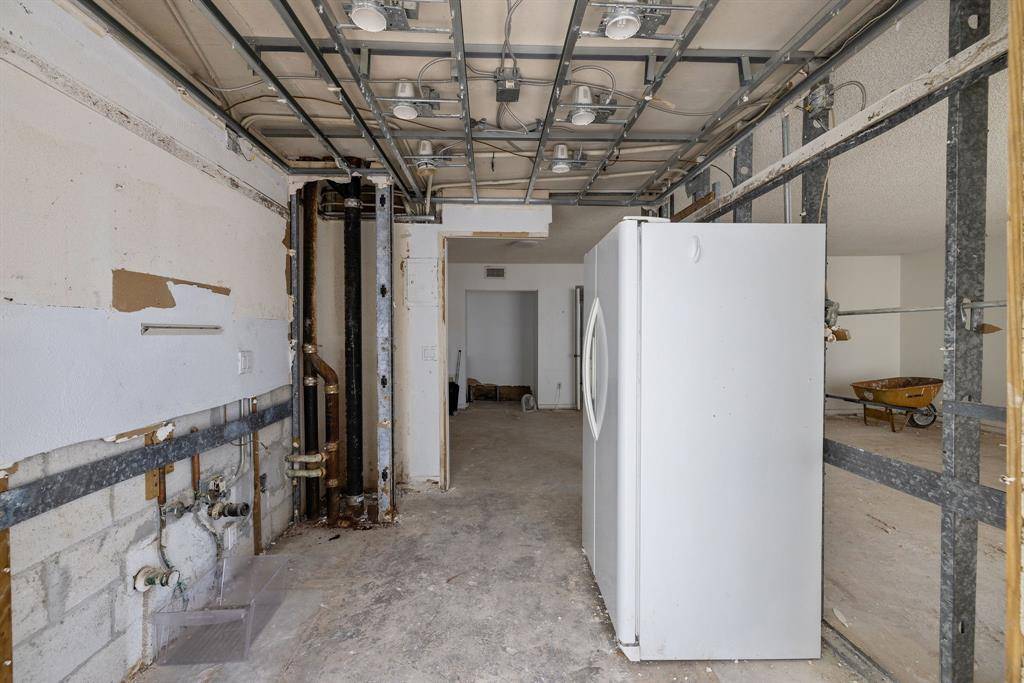 Fort Lauderdale, FL 33308,3100 NE 49th St #306