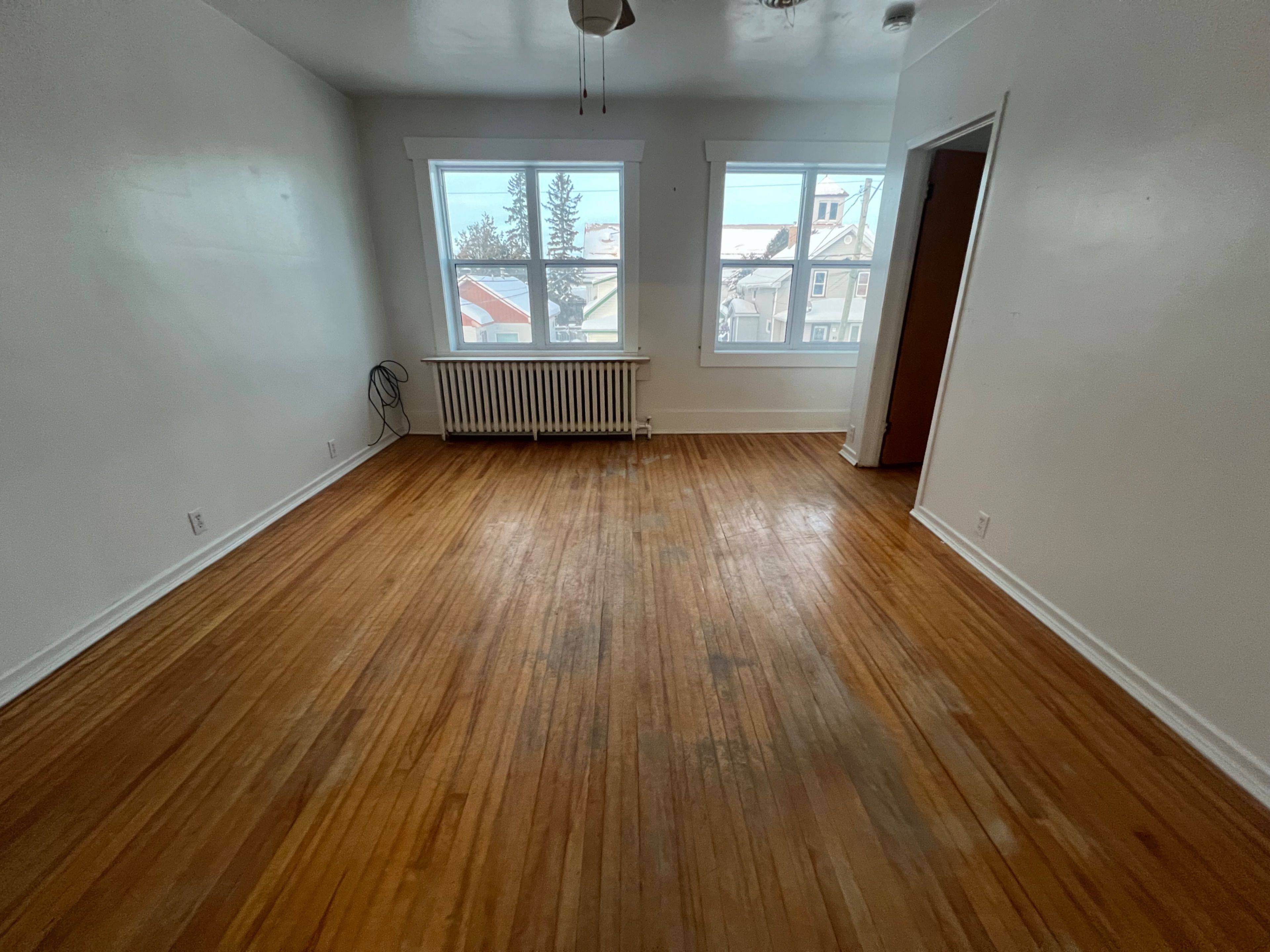 Timmins, ON P0N 1G0,82 Dwyer AVE #4