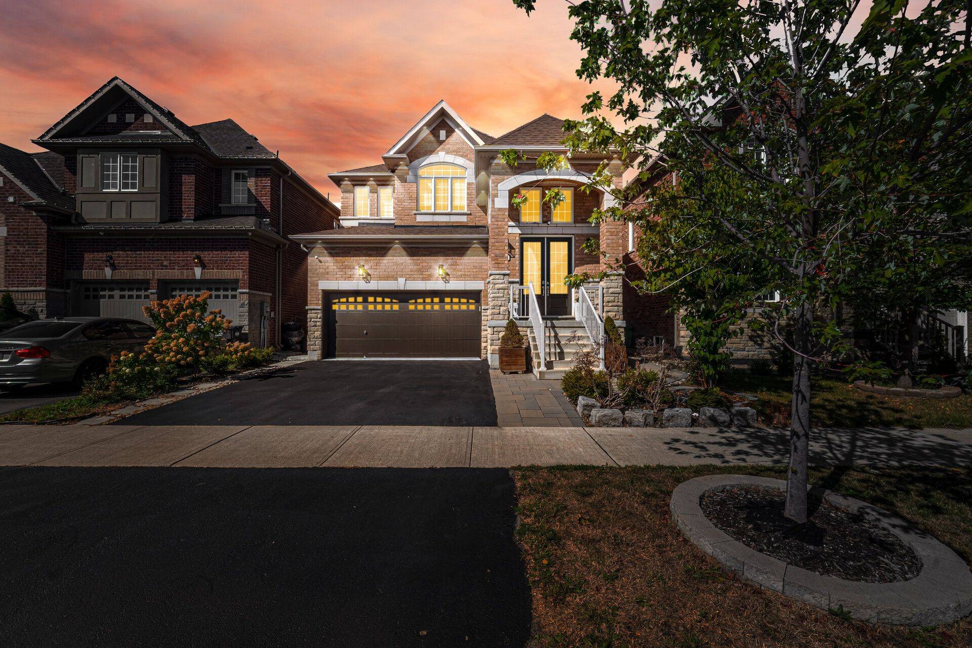 Caledon, ON L7C 4C8,72 Bonnieglen Farm BLVD