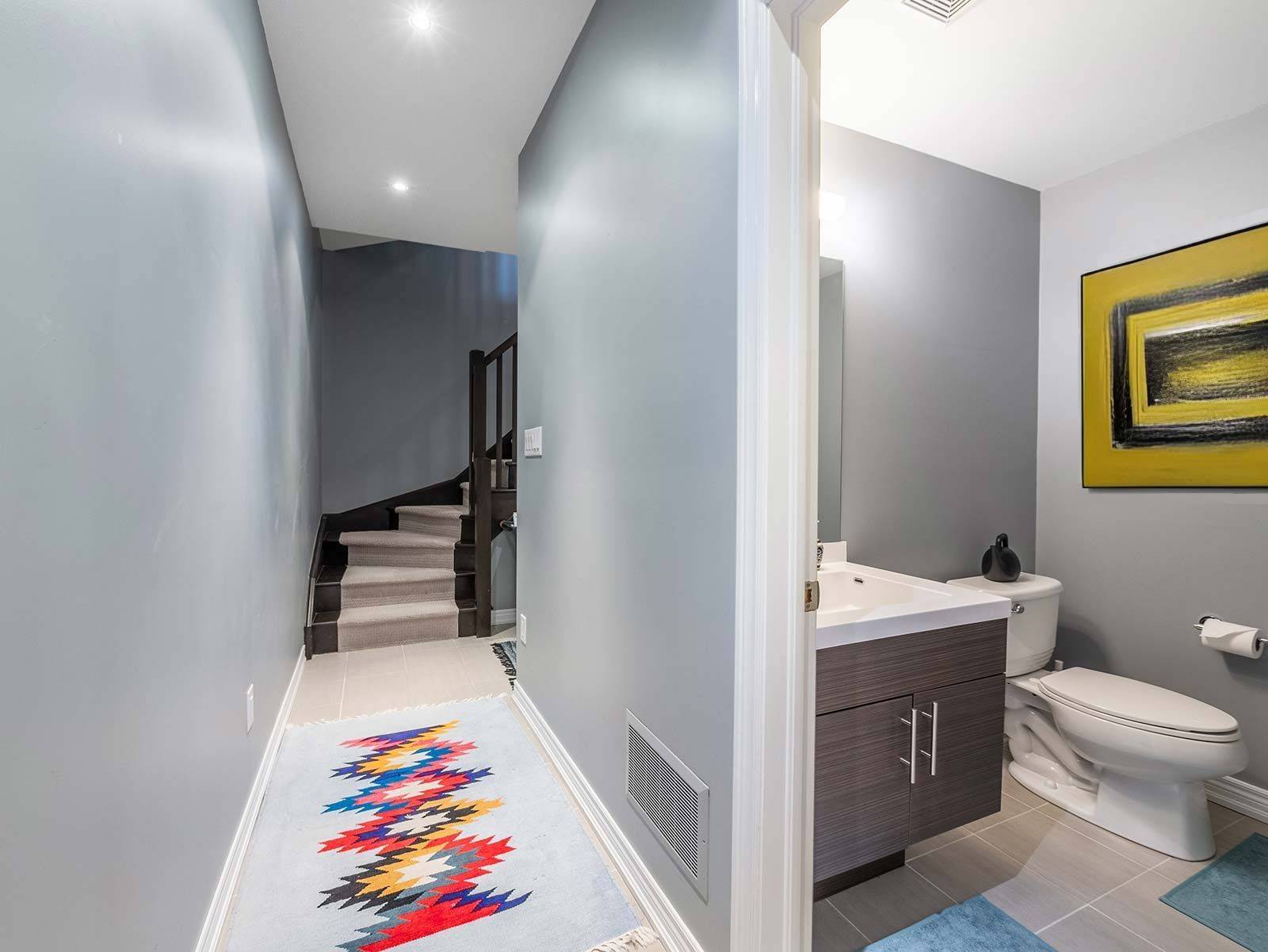 Burlington, ON L7R 3P9,1401 Plains RD E #100