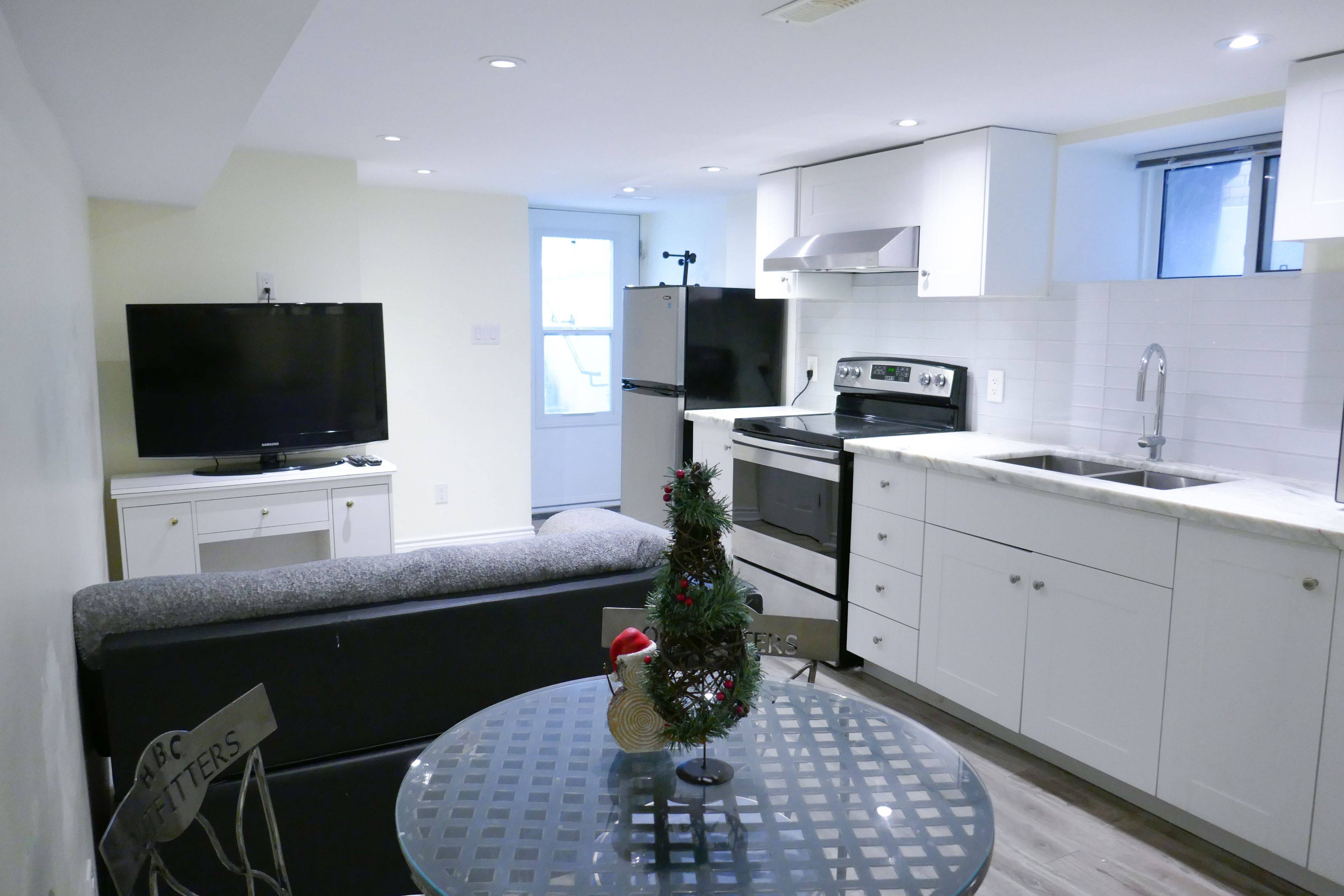 Toronto W03, ON M6E 3Z2,47 Boon AVE #Lower