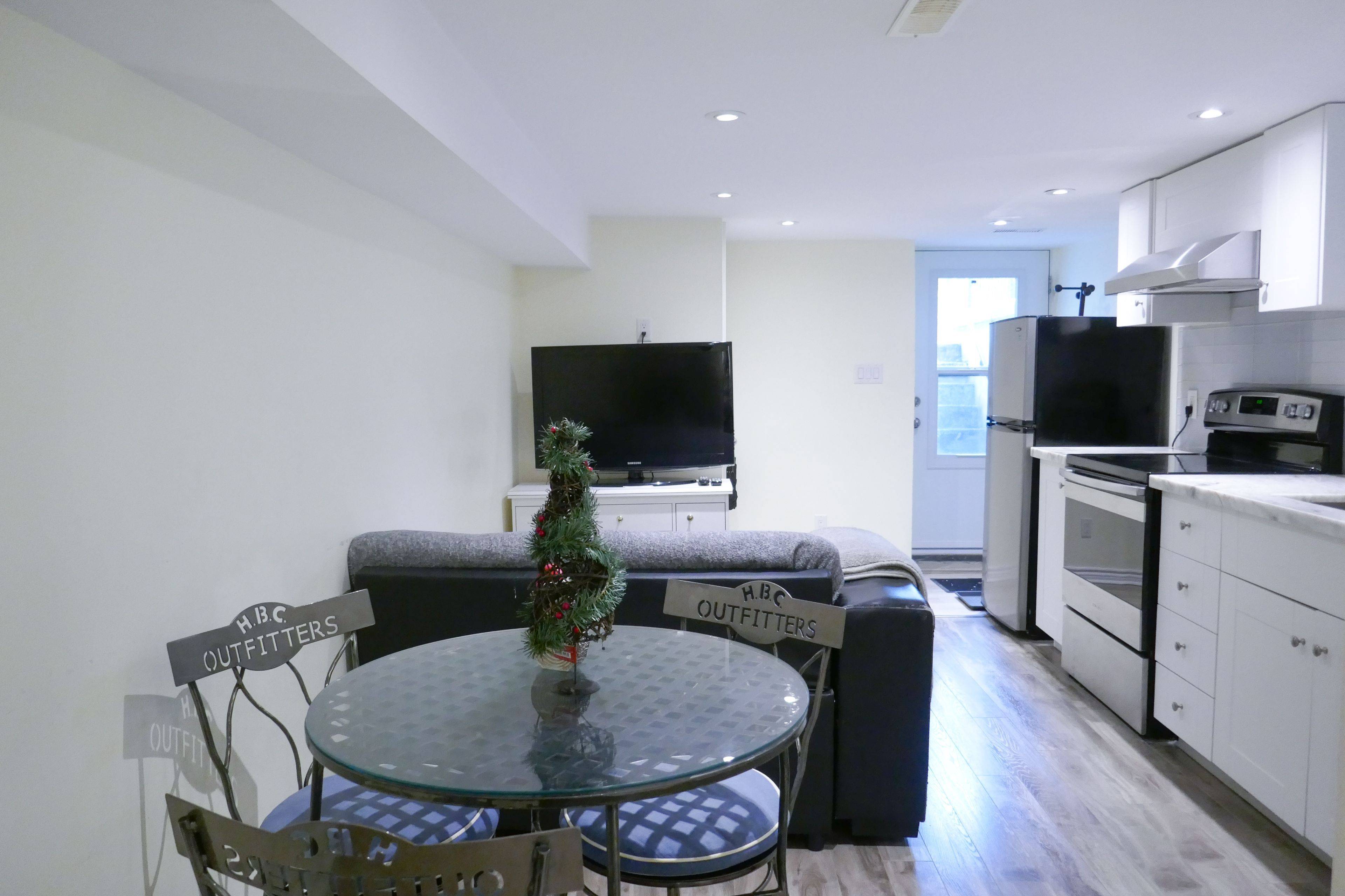 Toronto W03, ON M6E 3Z2,47 Boon AVE #Lower