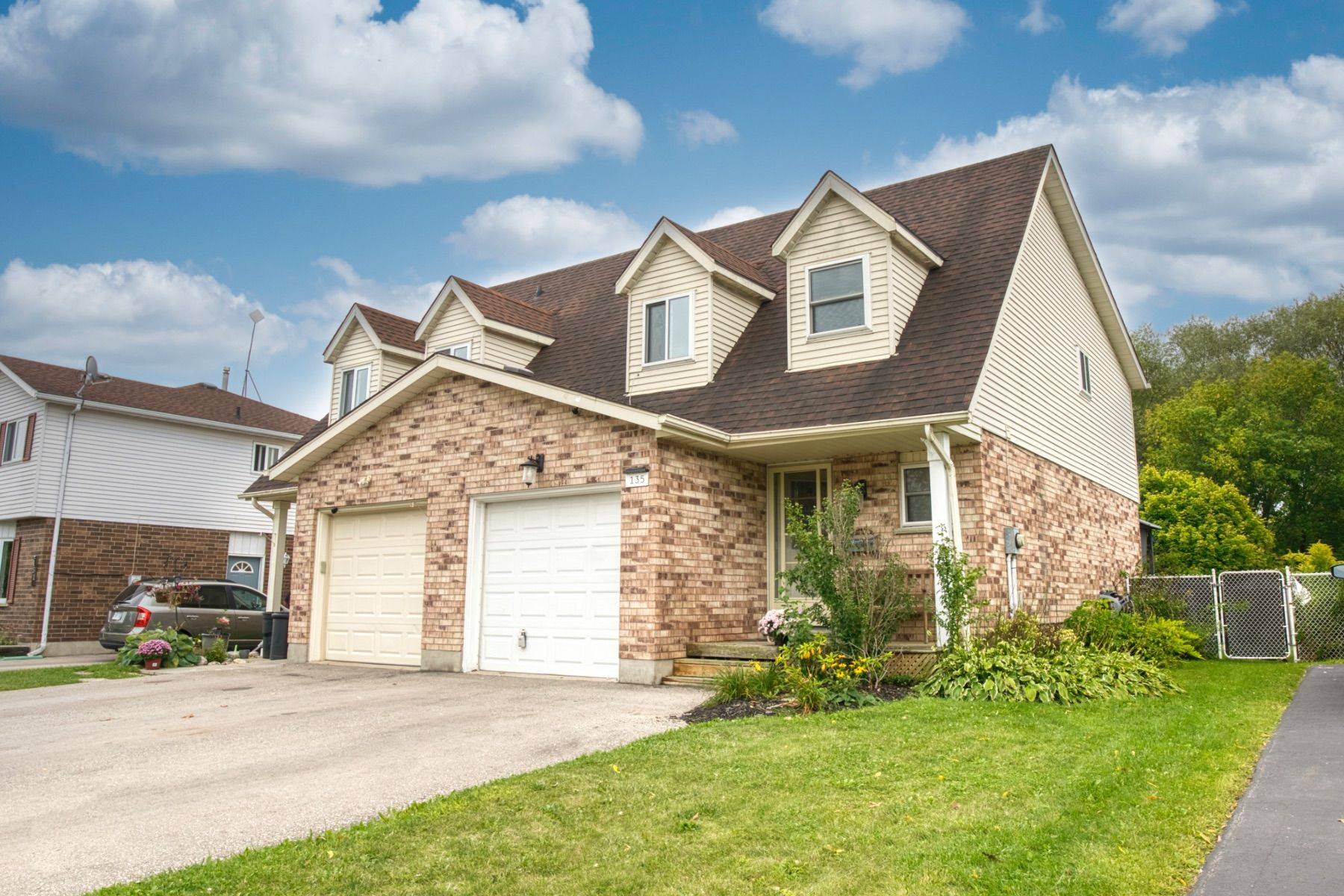 Kitchener, ON N2N 3E4,135 Eastforest TRL