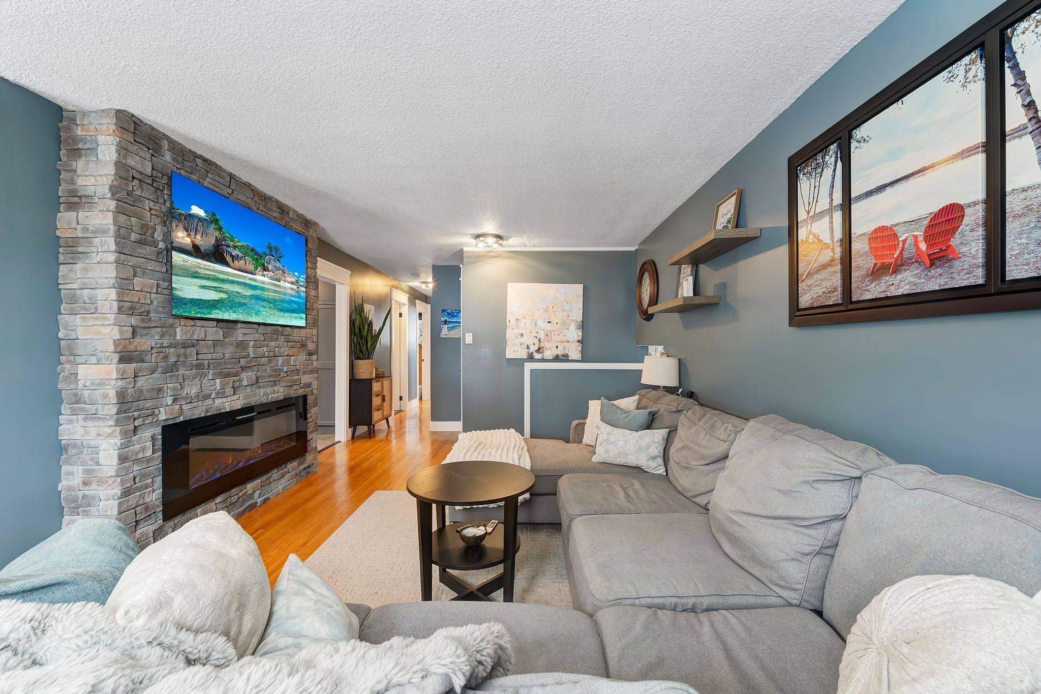 Hamilton, ON L8W 1H4,31 Raleigh ST