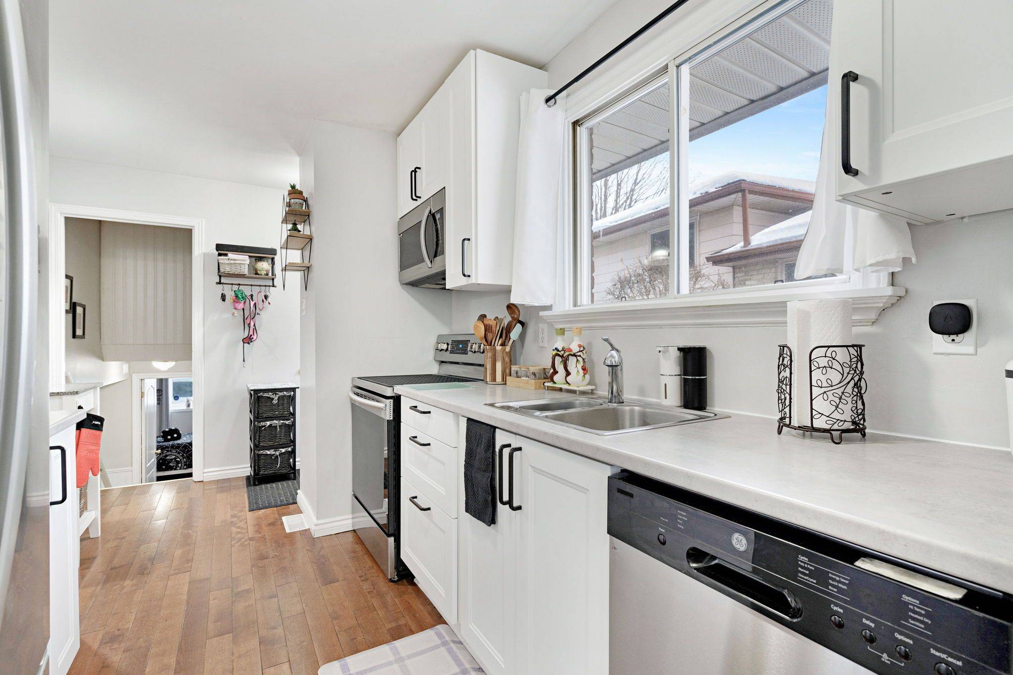 London South, ON N6C 2Y8,412 Ferndale AVE