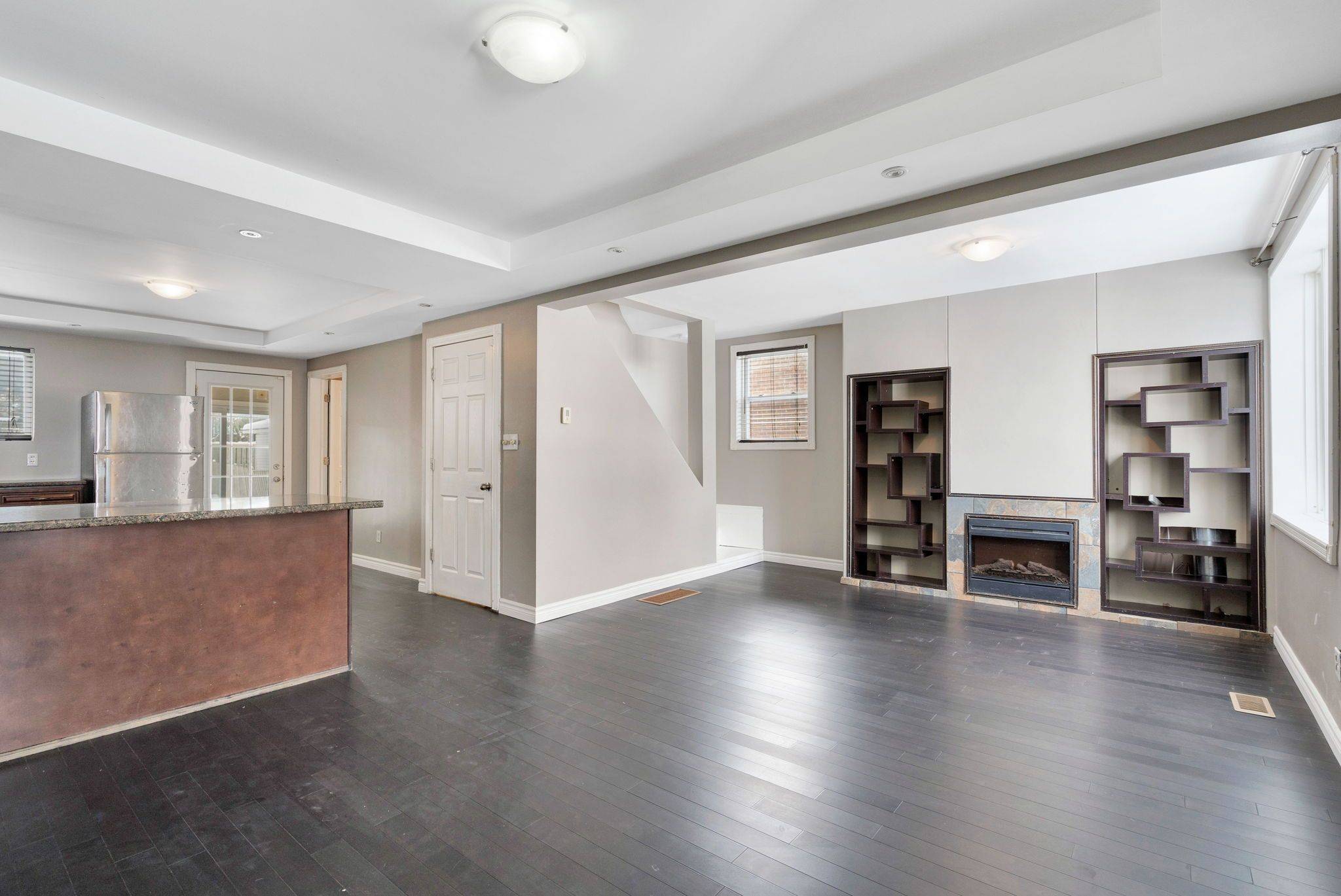 London South, ON N5Z 2Z4,331 Thompson RD