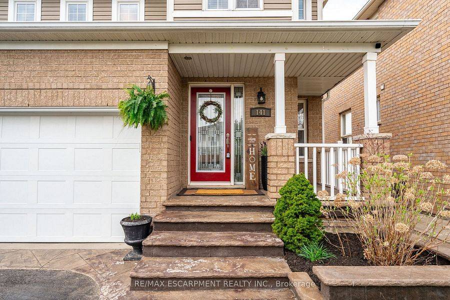 Hamilton, ON L0R 1C0,141 Voyager PASS