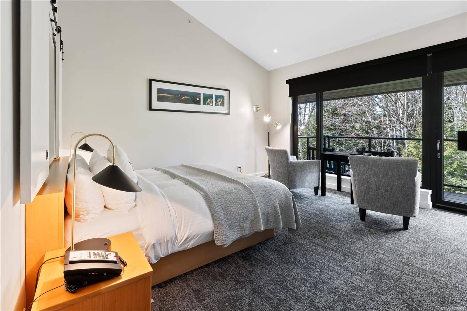 Ucluelet, BC V0R 3A0,596 Marine Dr #424