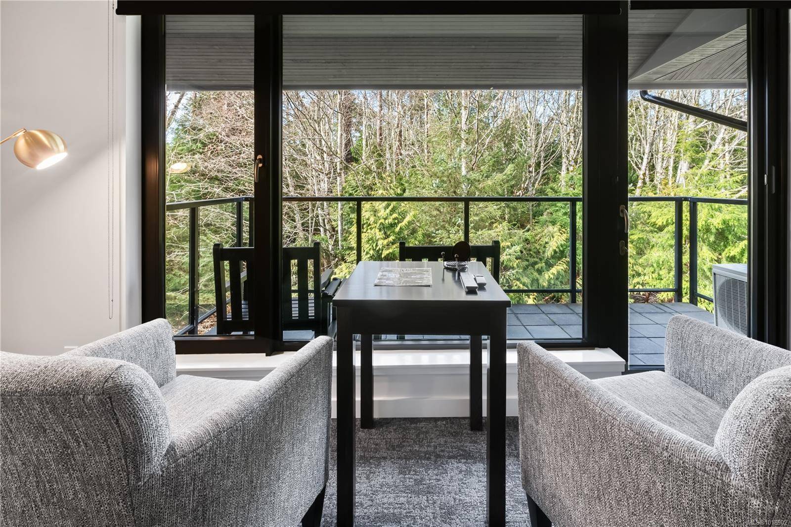 Ucluelet, BC V0R 3A0,596 Marine Dr #424