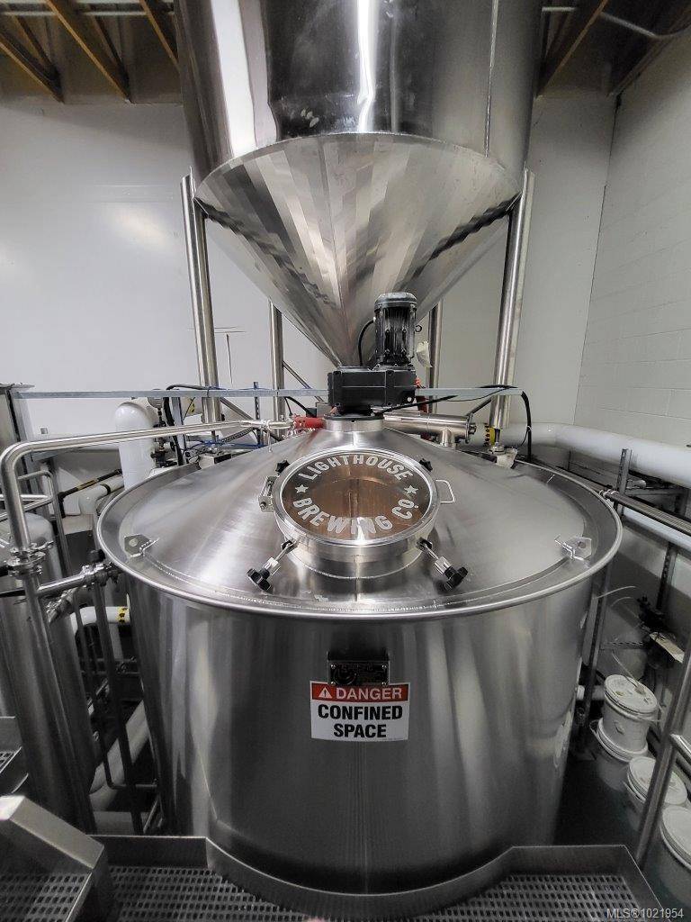 Esquimalt, BC V9A 4T4,836 Devonshire Rd #2