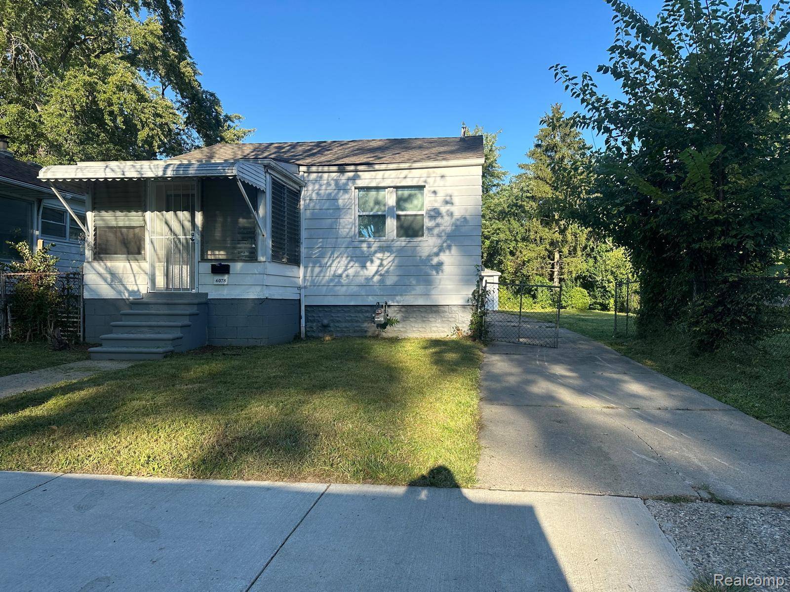 Detroit, MI 48228,6078 Plainview AVE