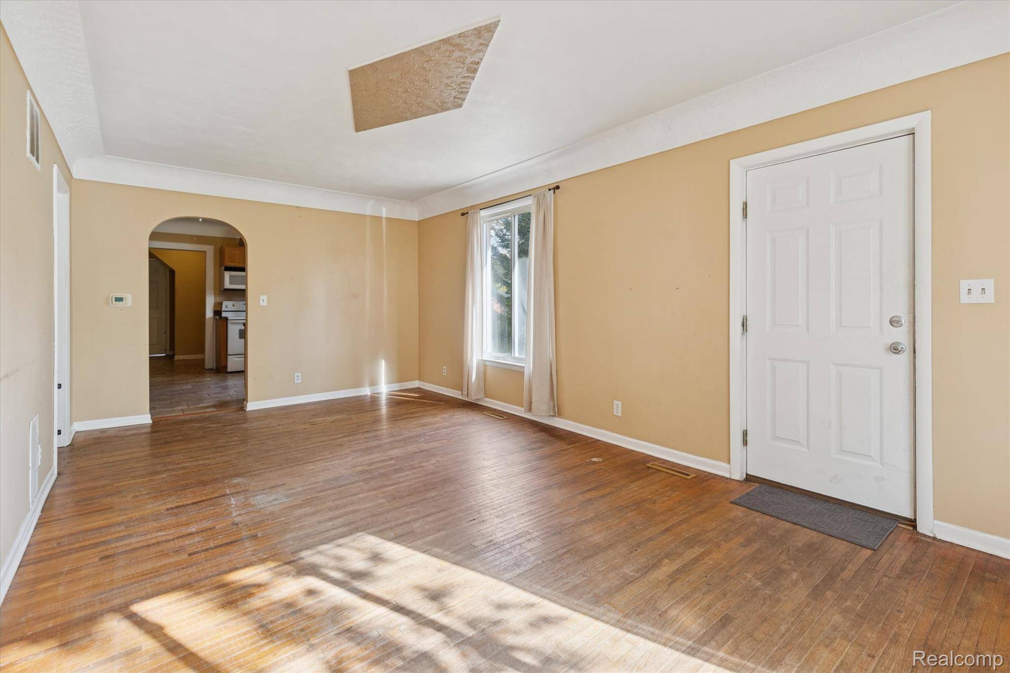 Dundee, MI 48131,666 Pearl ST