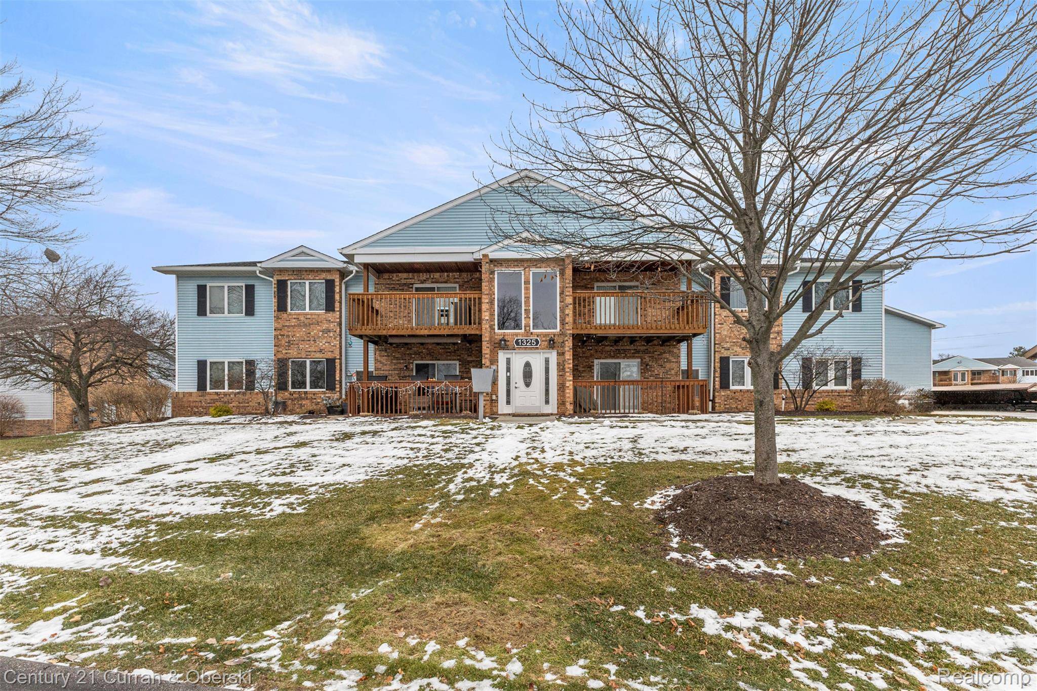 Trenton, MI 48183,1325 Harbour BLVD #88