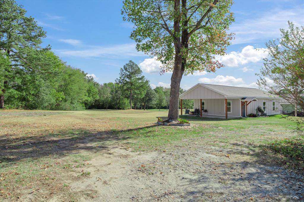 Emory, TX 75440,838 W Quitman Street