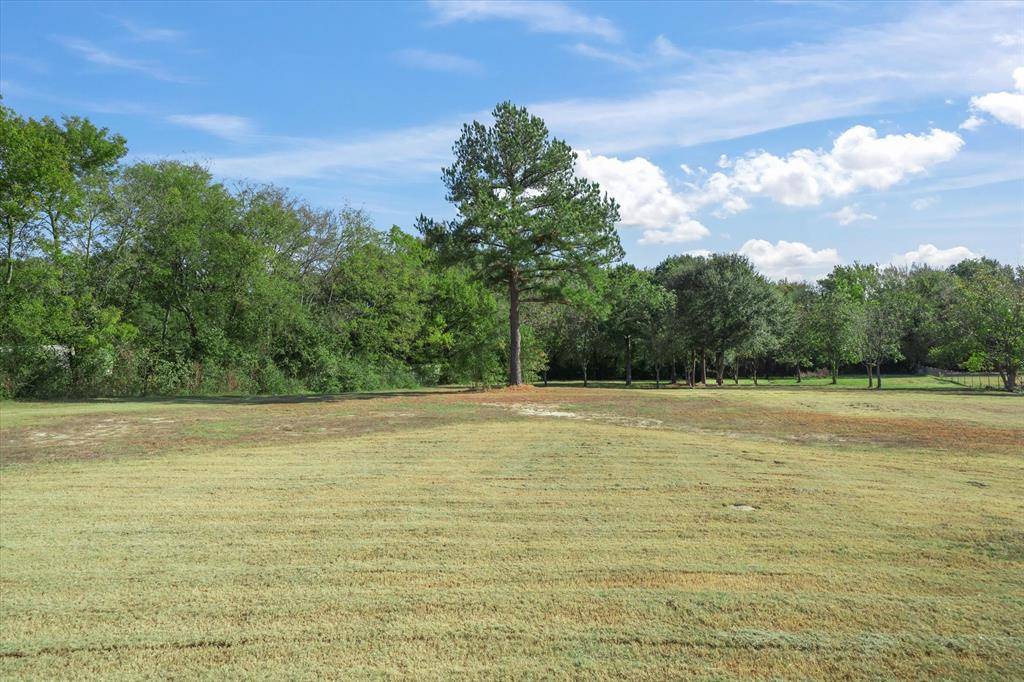 Emory, TX 75440,838 W Quitman Street