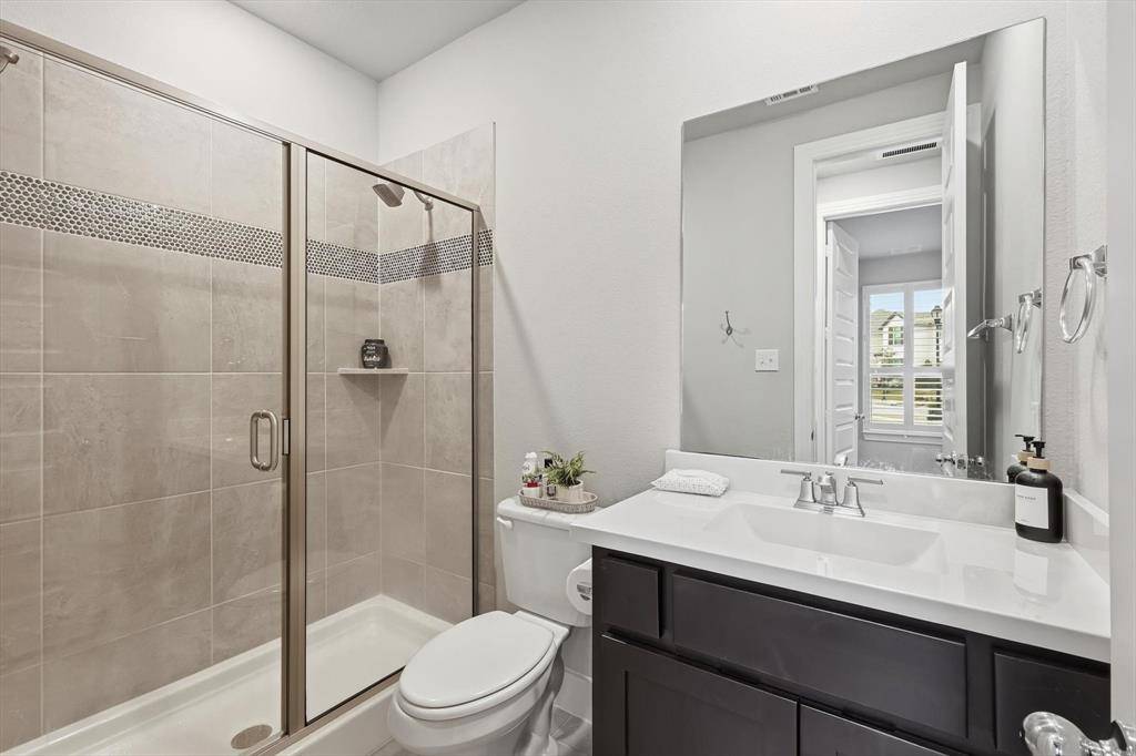 Fort Worth, TX 76052,12321 Iveson Drive