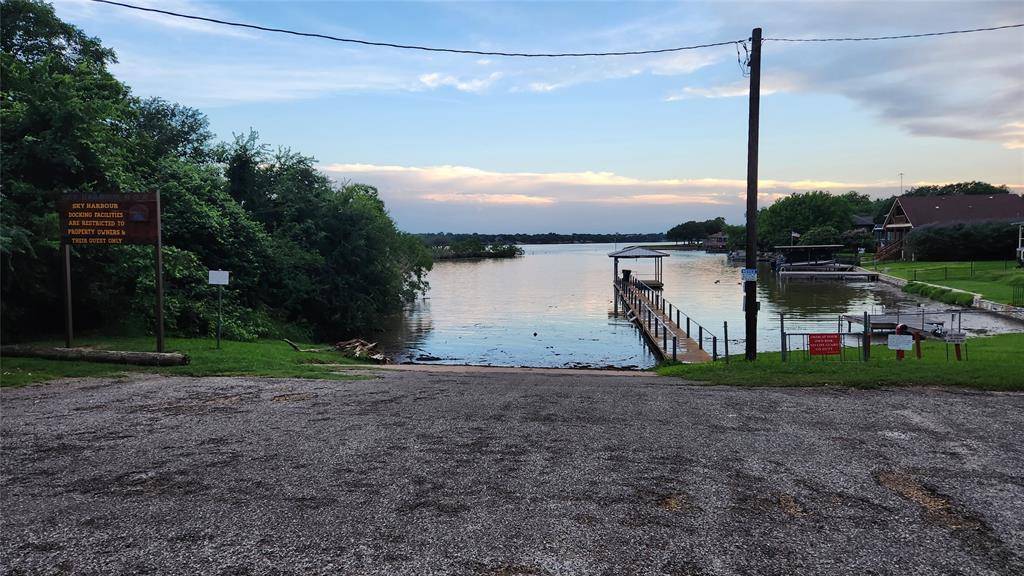 Granbury, TX 76049,325 Capricorn Drive