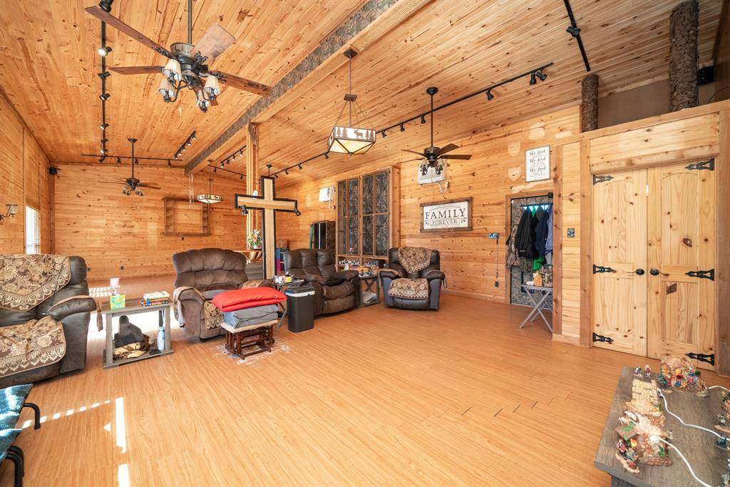 Longview, TX 75603,342 Old Easton Road