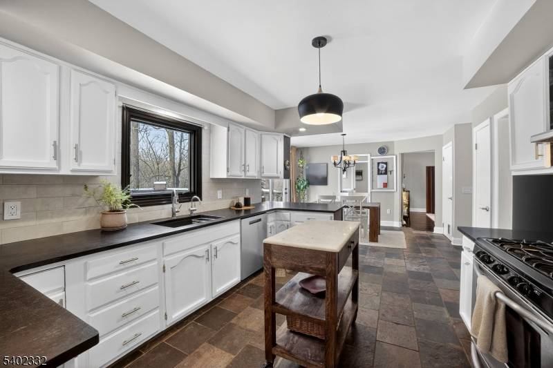 Union Twp., NJ 08848,509 County Road 579