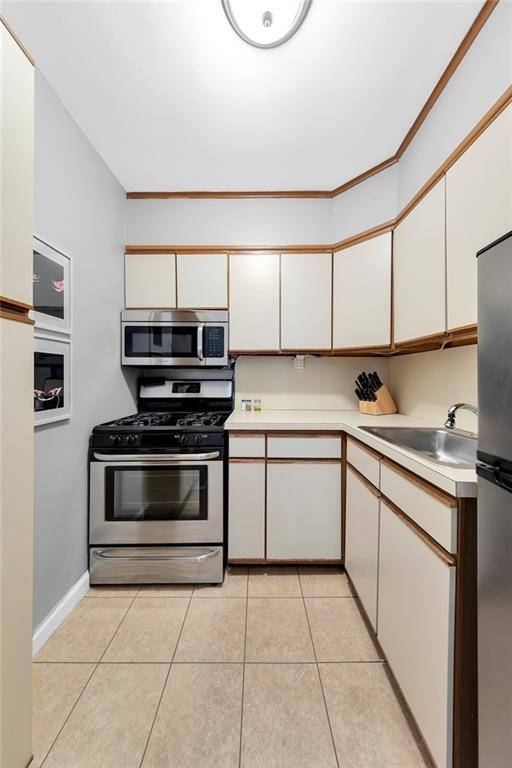 Brooklyn, NY 11209,9201 Shore RD #C701