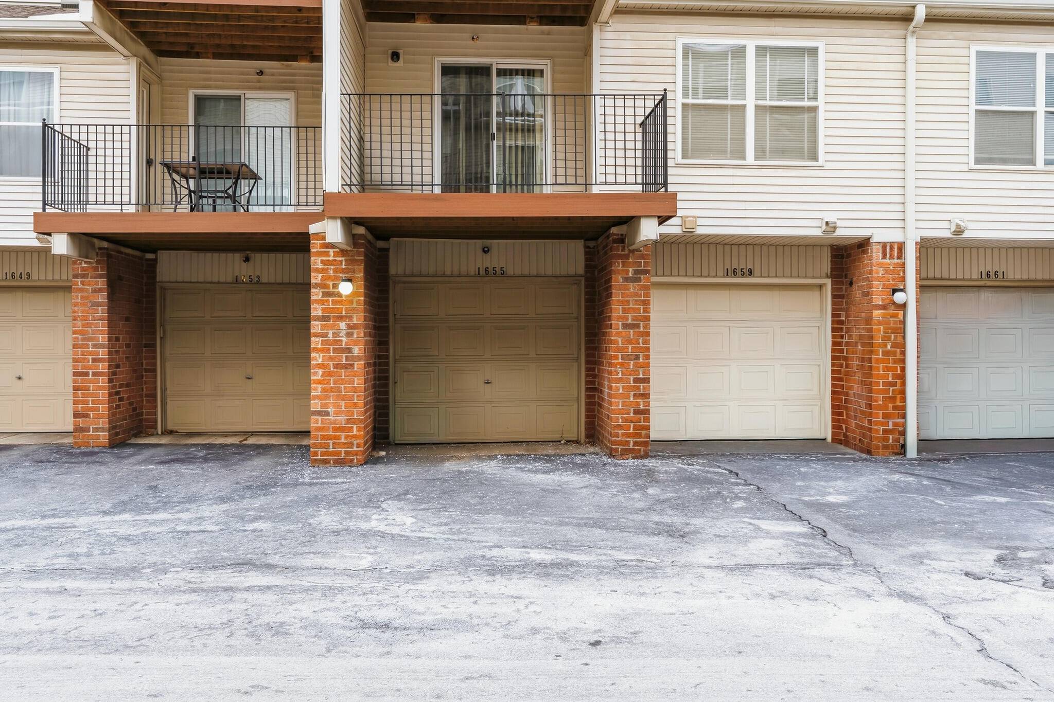 Detroit, MI 48207,1655 Campau Farms CIR