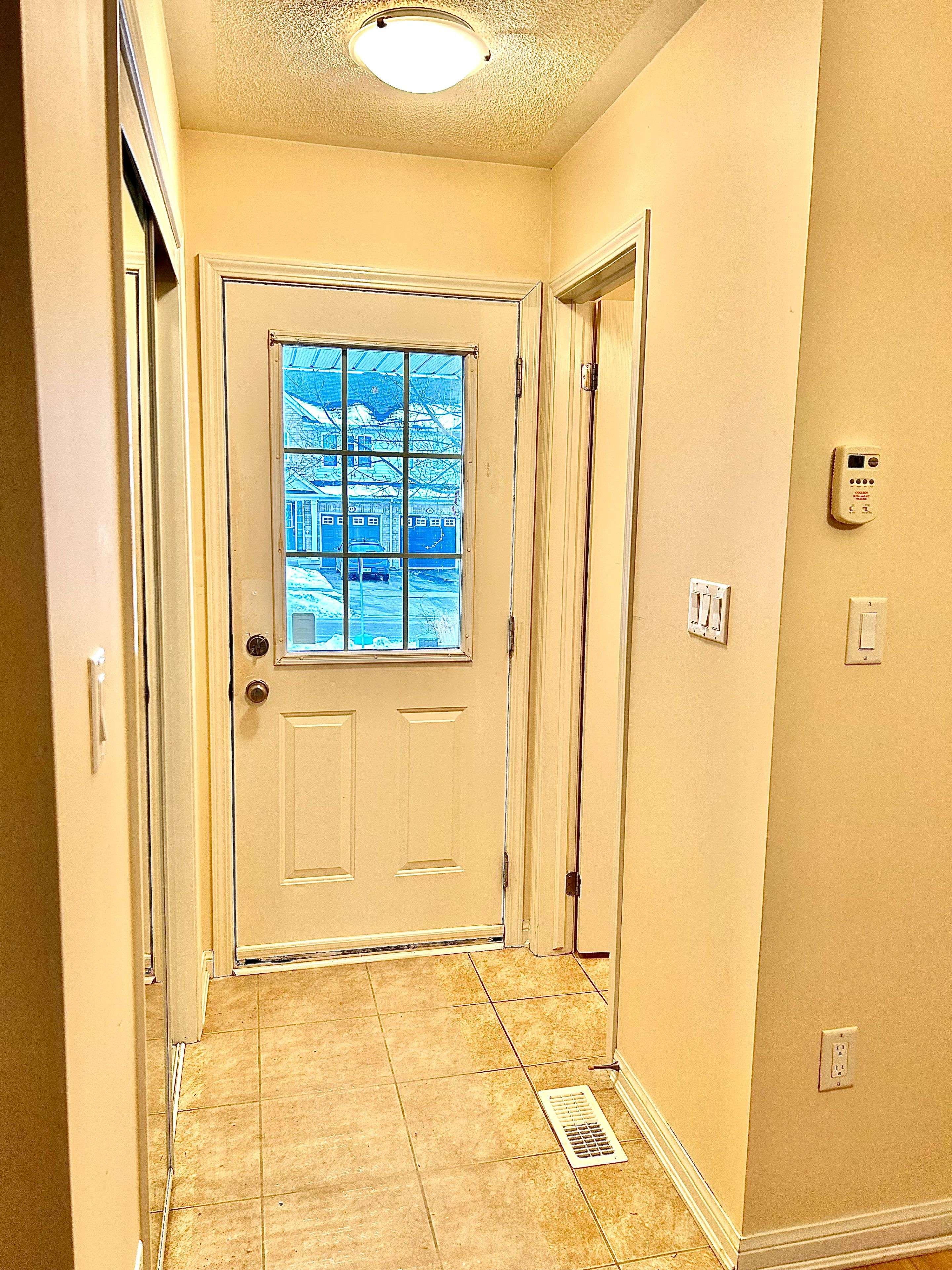 New Tecumseth, ON L9R 0E6,20 Steele ST