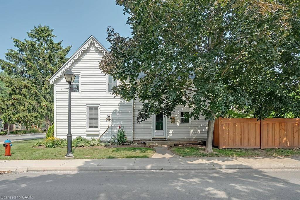 Burlington, ON L7R 2N4,491 Pearl ST