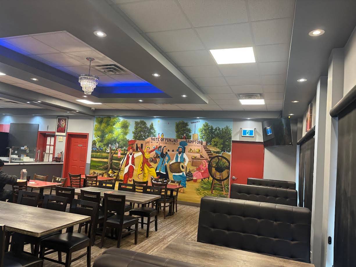 Brampton, ON L6T 4L9,8 Strathearn AVE #11