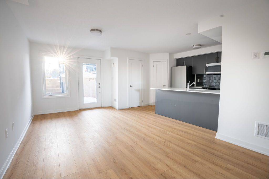 Centre Wellington, ON N1M 0L7,940 DAVID ST N #13