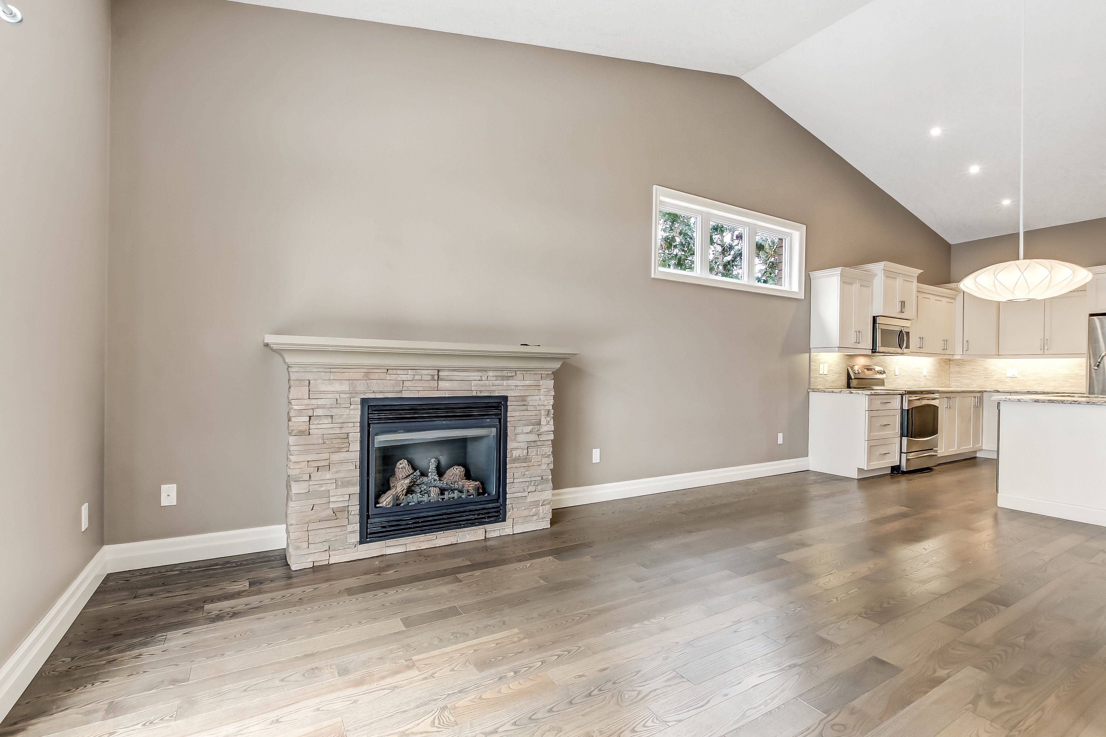 Brant, ON N0E 1N0,26 Reid ST #8