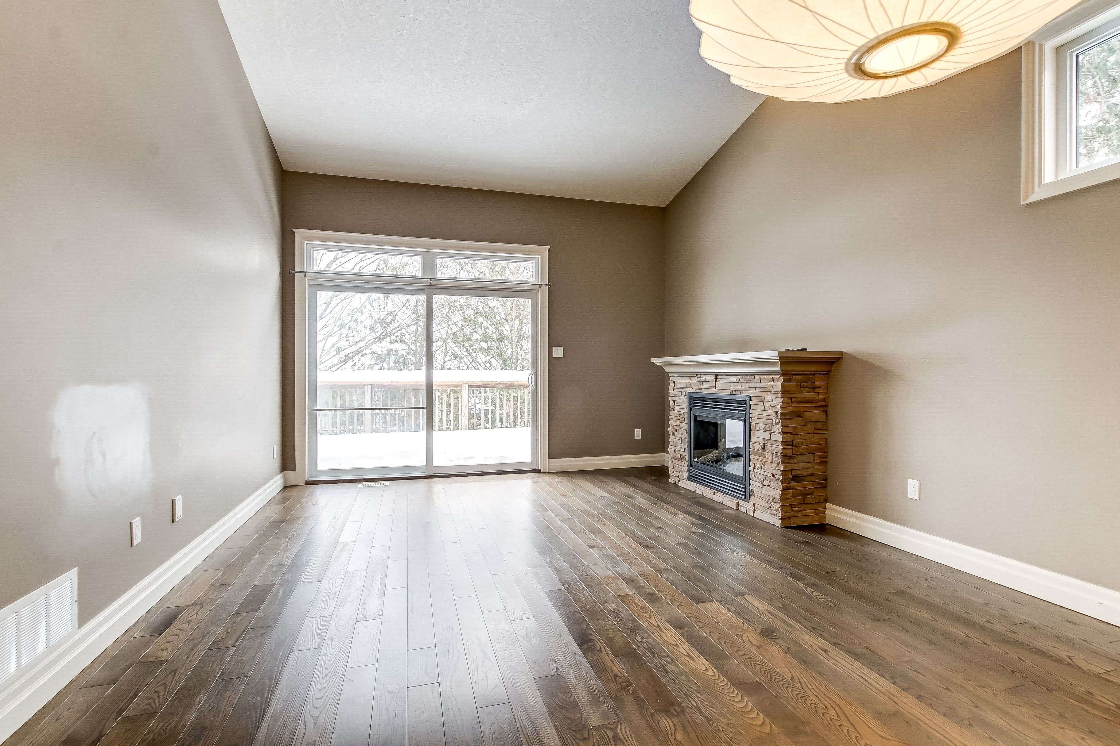 Brant, ON N0E 1N0,26 Reid ST #8