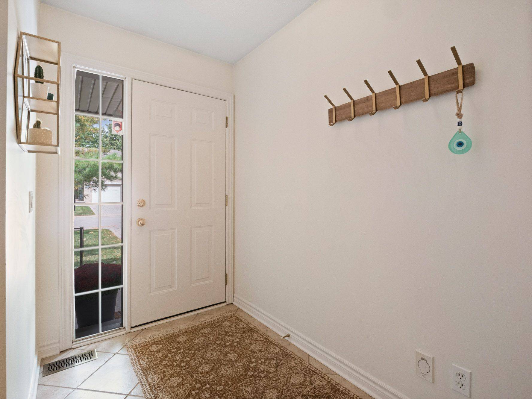 Niagara Falls, ON L2H 3L3,3241 Montrose RD #23