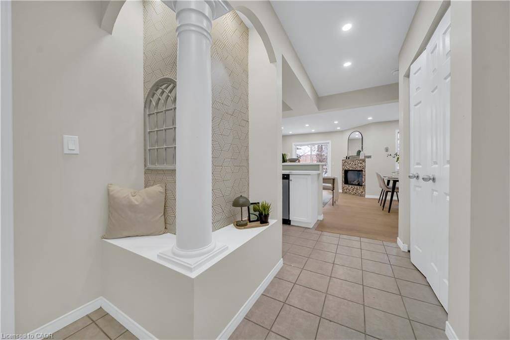 Waterloo, ON N2K 3Y8,540 MARINER DR W