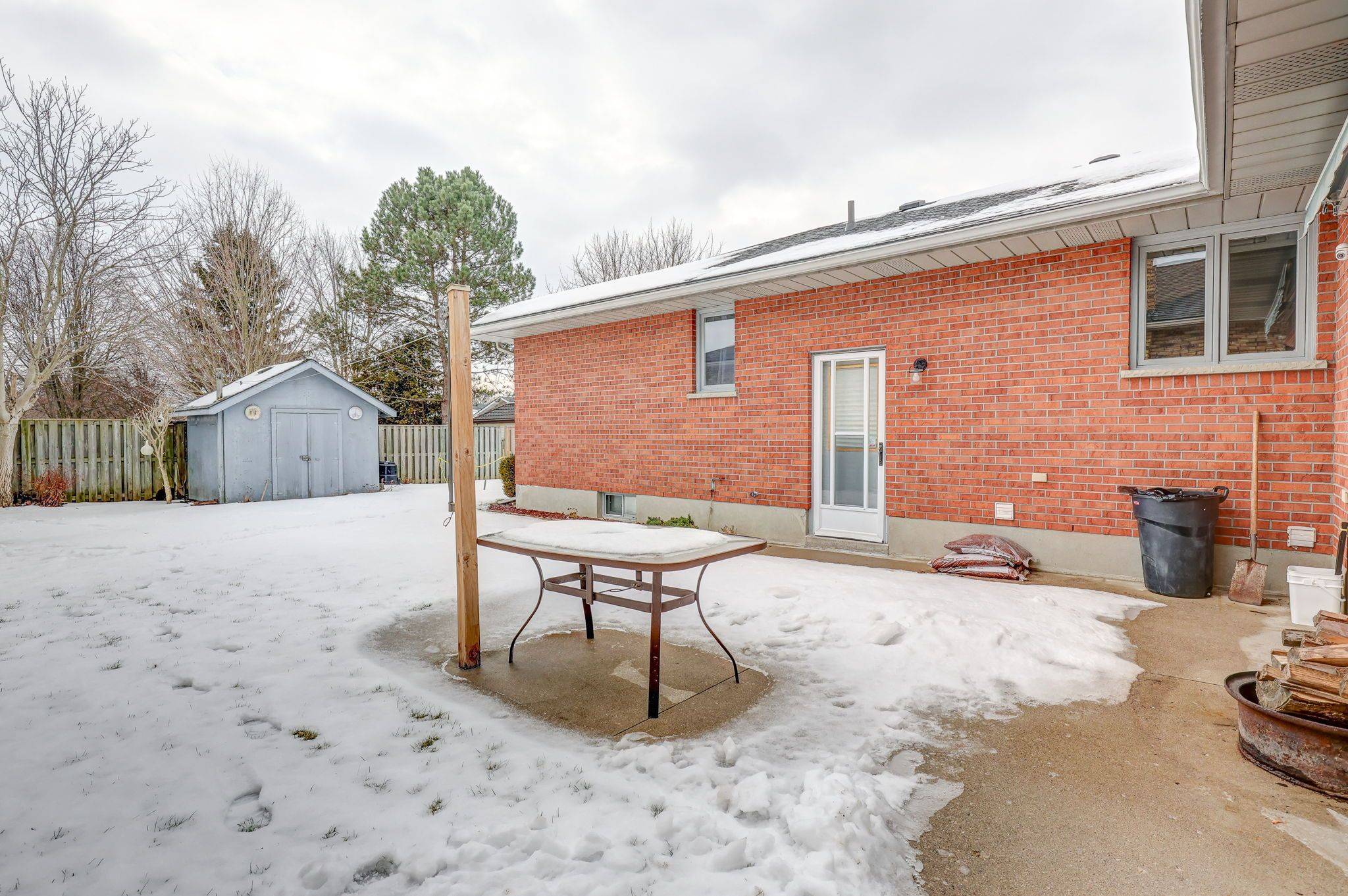 Aylmer, ON N5H 2L9,95 Dufferin ST