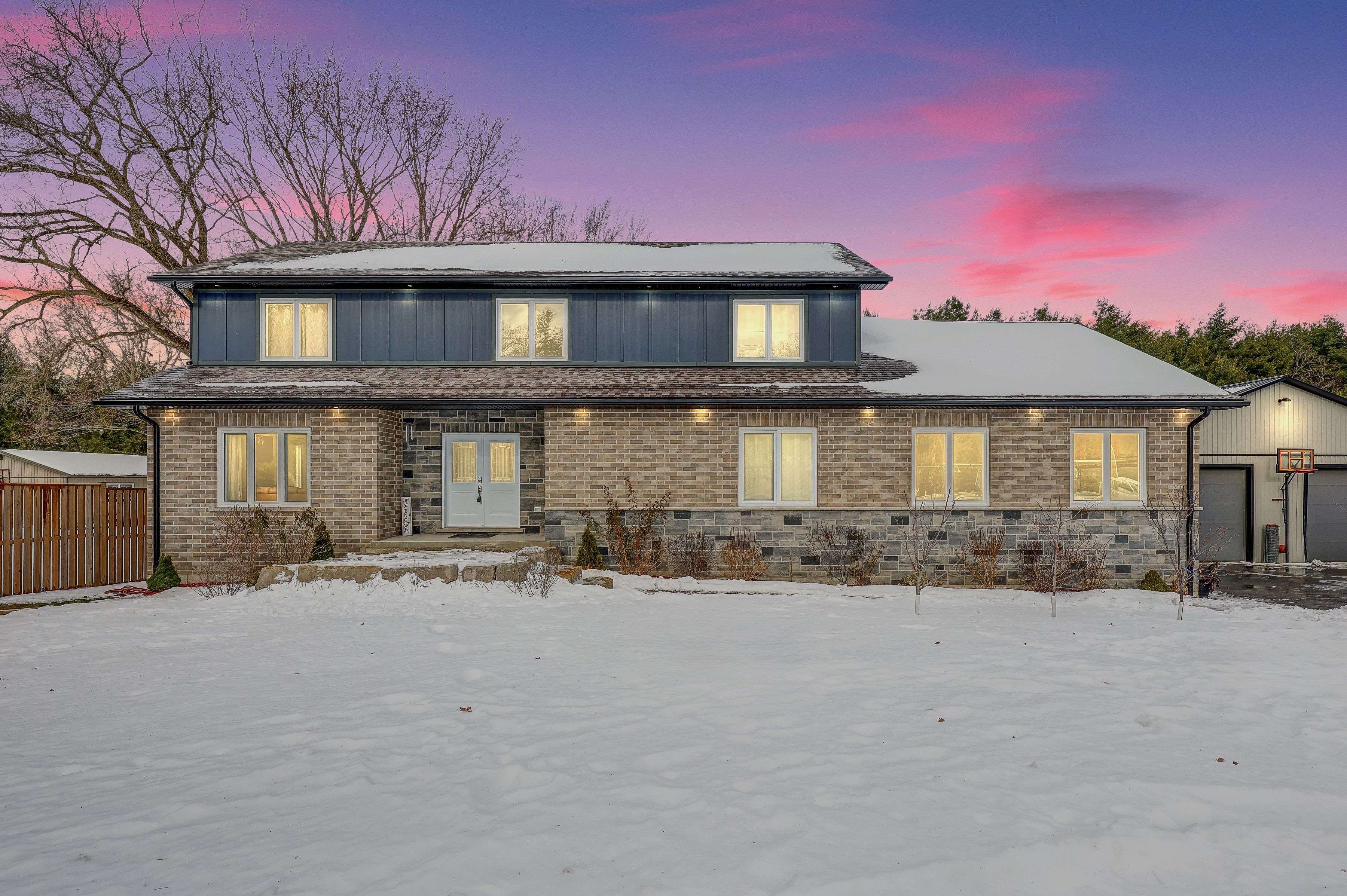 Norfolk, ON N0E 1X0,287 Highway 24 RD