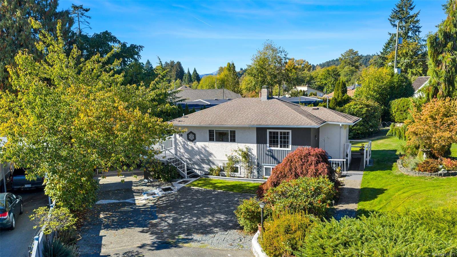 Lake Cowichan, BC V0R 2G0,28 Cottonwood St