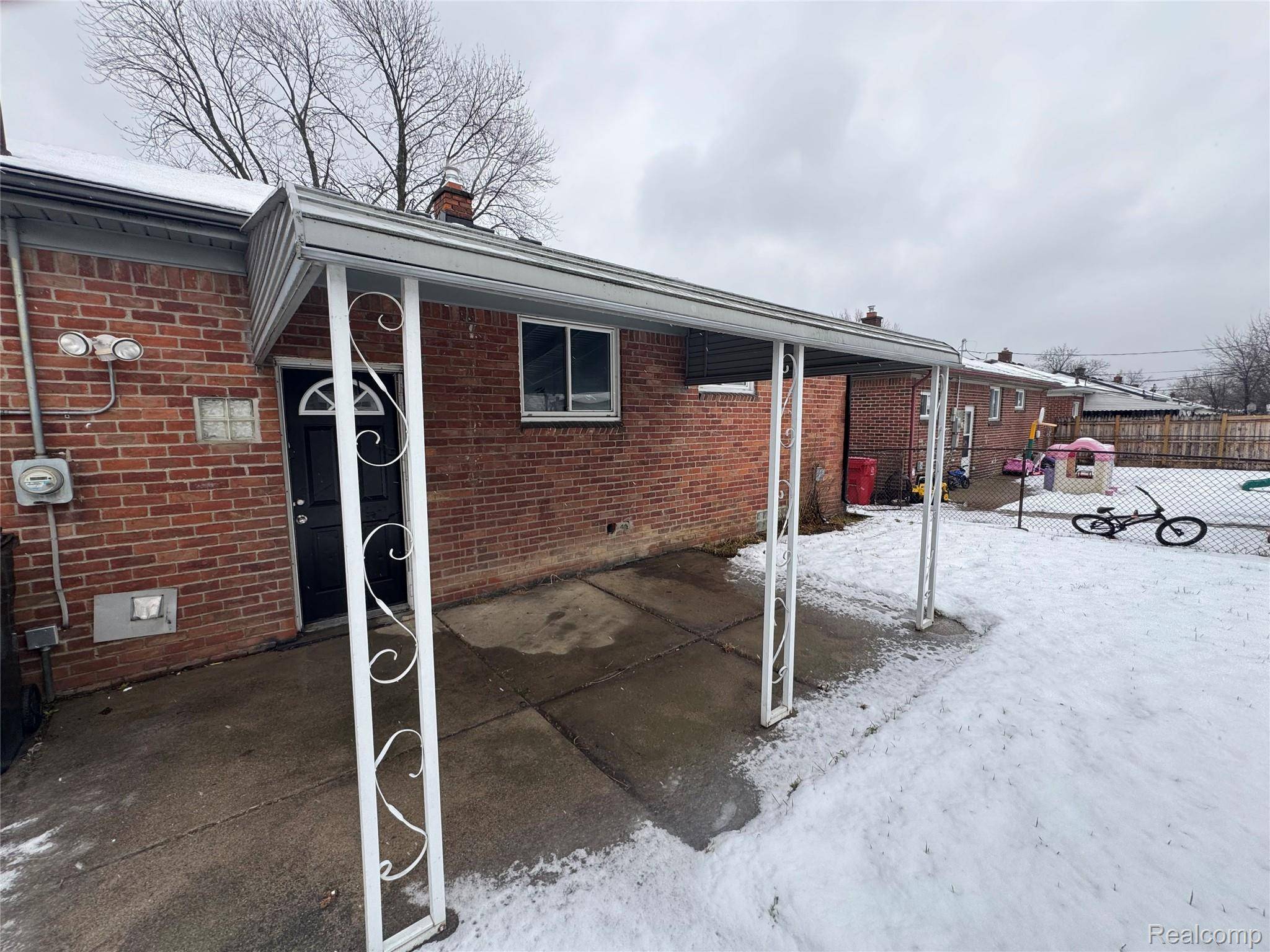 Roseville, MI 48066,26301 Fernwood ST