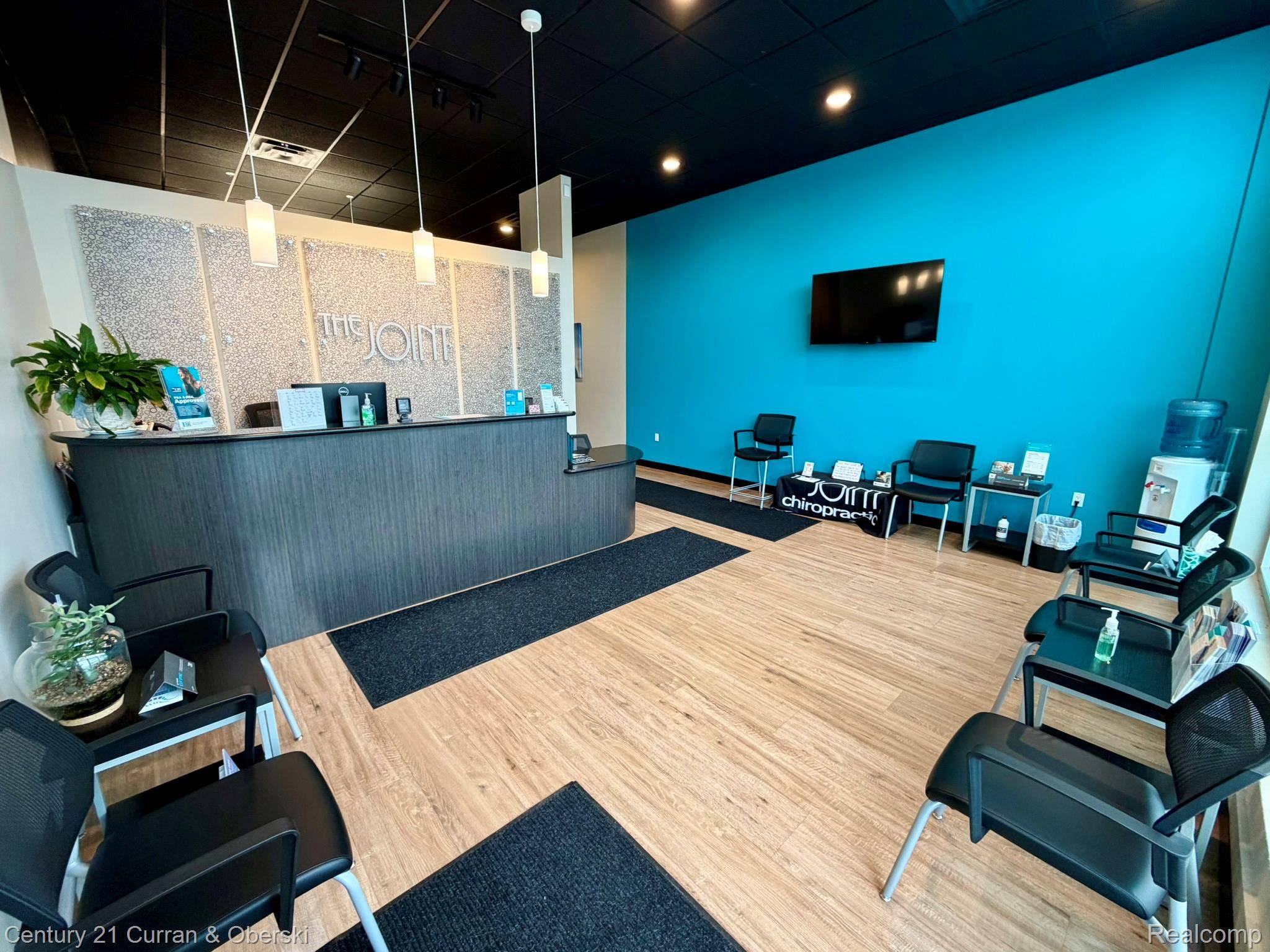 Dearborn Heights, MI 48127,26743 Ford RD