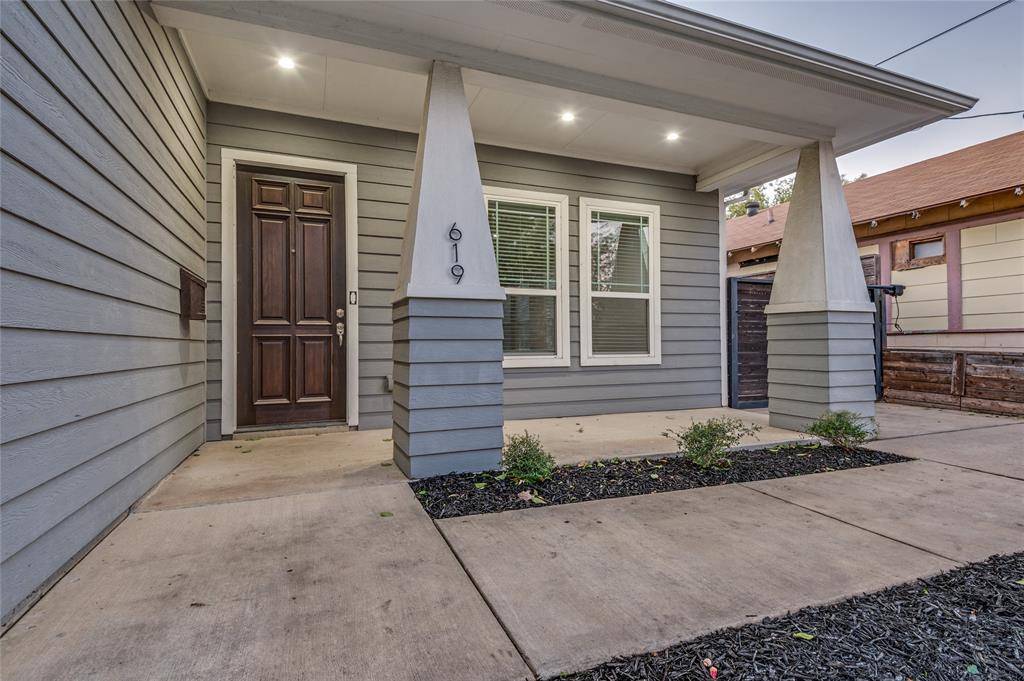 Dallas, TX 75208,619 Buckalew Street