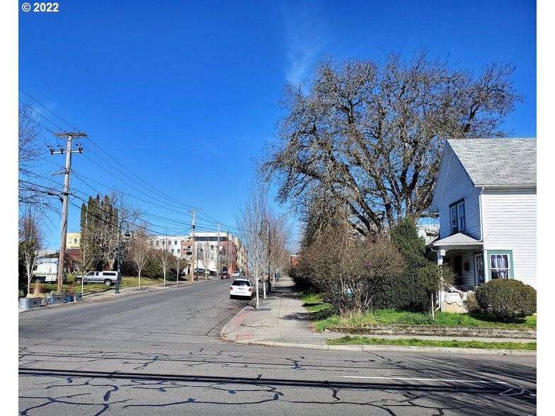 Forest Grove, OR 97116,1910 A ST