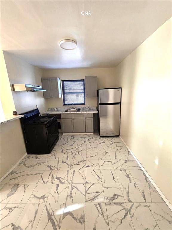 Brooklyn, NY 11236,918 East 88th ST #2R