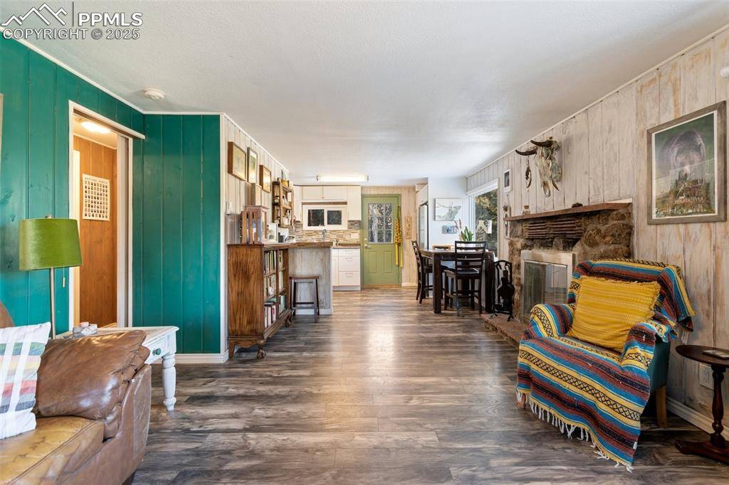 Manitou Springs, CO 80829,6230 Waterfall LOOP