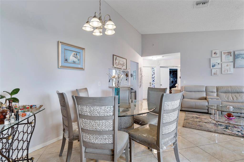 Plantation, FL 33322,10730 NW 14th St #175