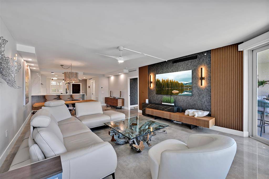 Pompano Beach, FL 33062,2880 NE 14th Street Cswy #108