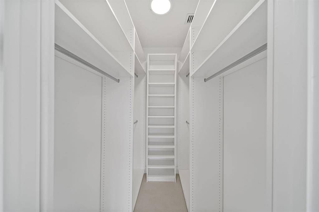 Miami, FL 33133,3235 Percival Ave #2