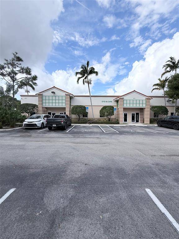 Coconut Creek, FL 33073,4851 W Hillsboro Blvd #5A