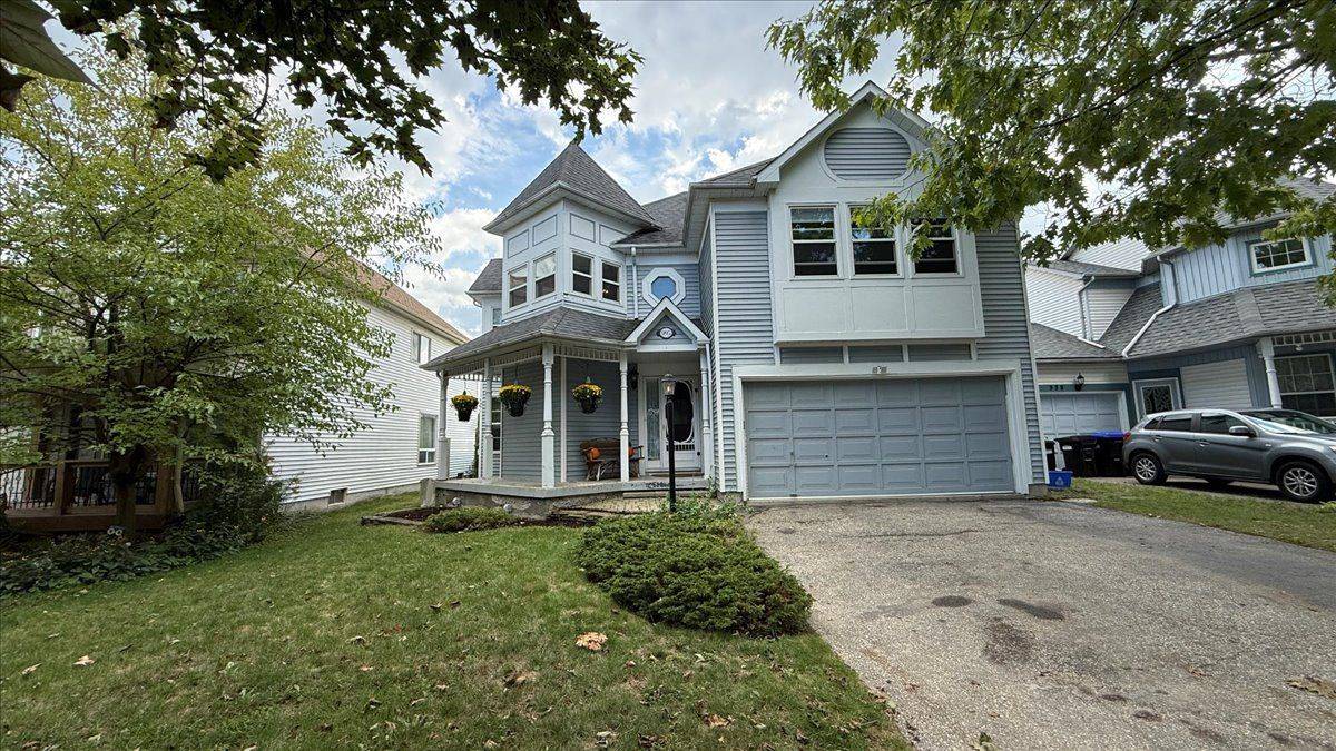 Innisfil, ON L9S 1W4,995 LINDEN ST