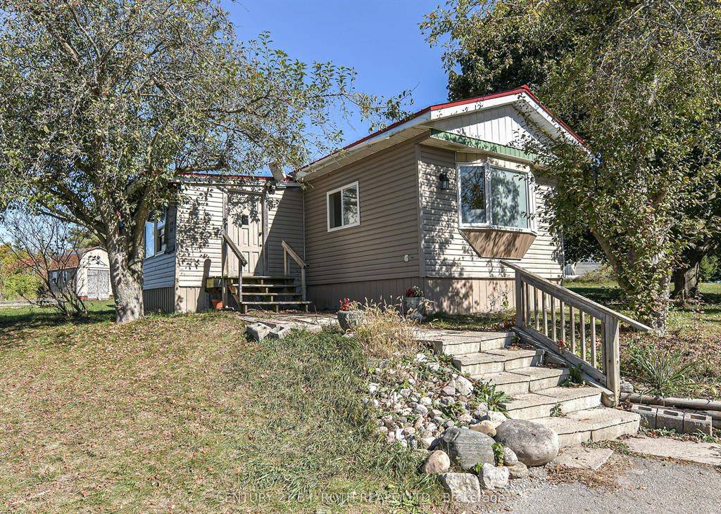 Oro-medonte, ON L3V 0P9,19 Claremont CRES