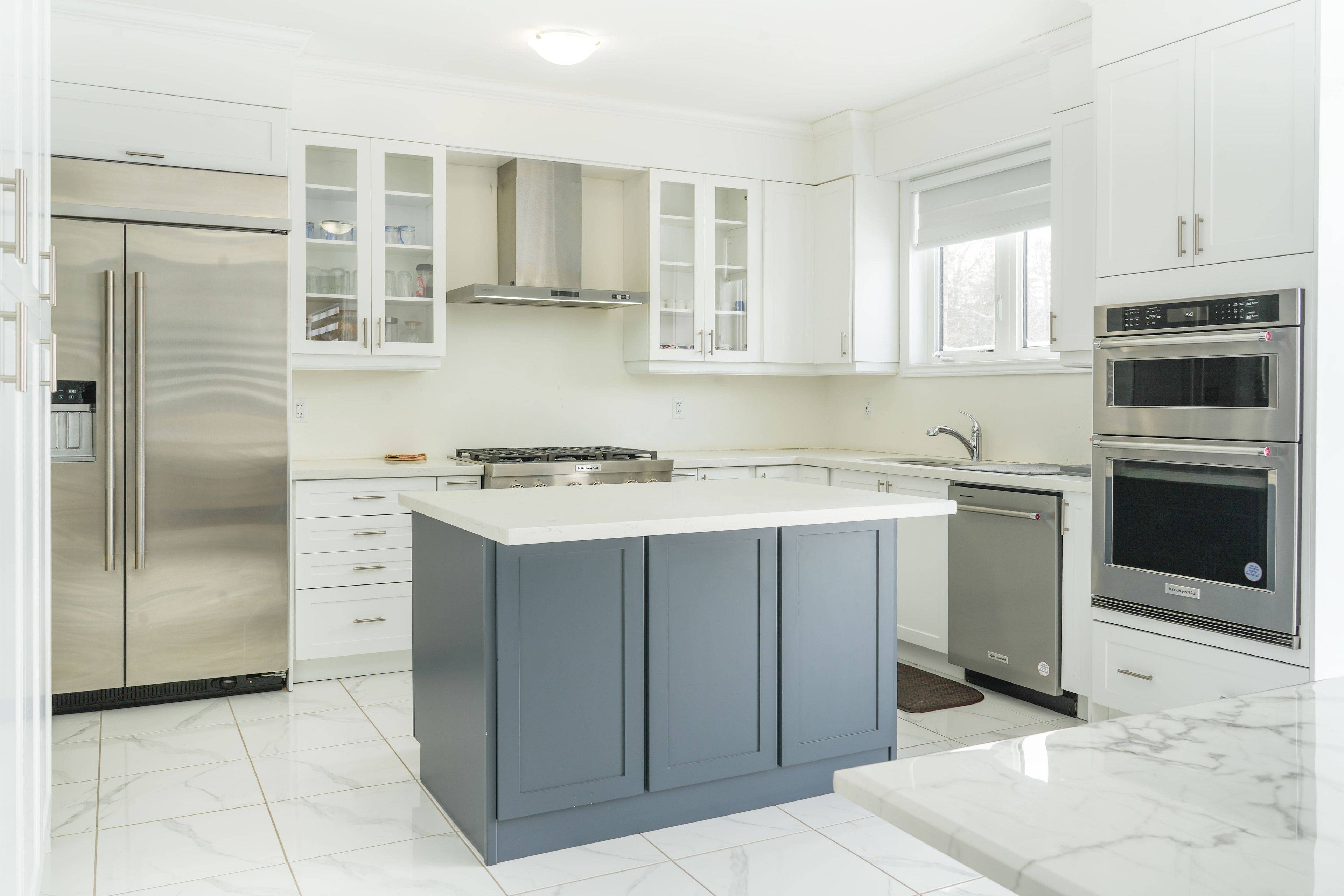 Wasaga Beach, ON L9Z 0N1,144 Rosanne CIR